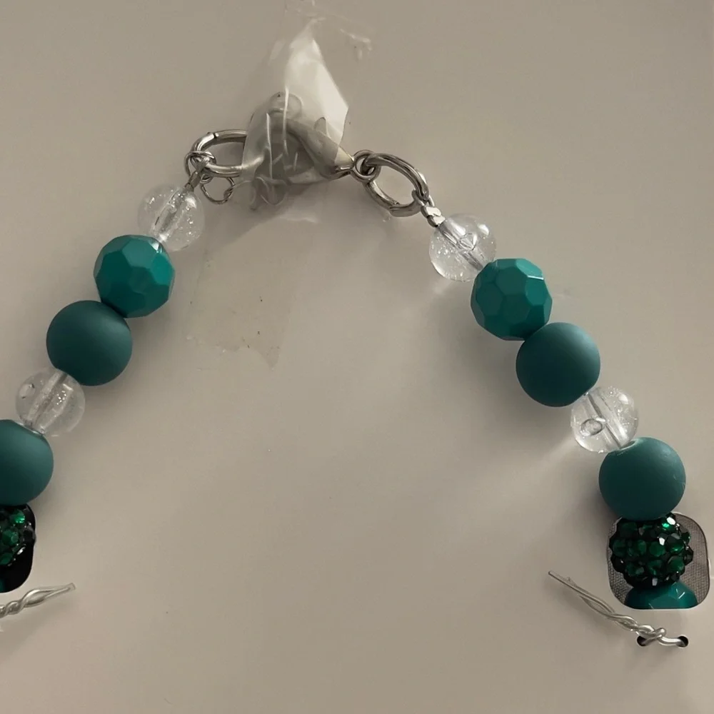 Chic Pet Necklace with Teal and White Beads